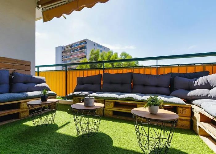 شقة 2 Ch Vue & Montagne, Terrasse, Parking