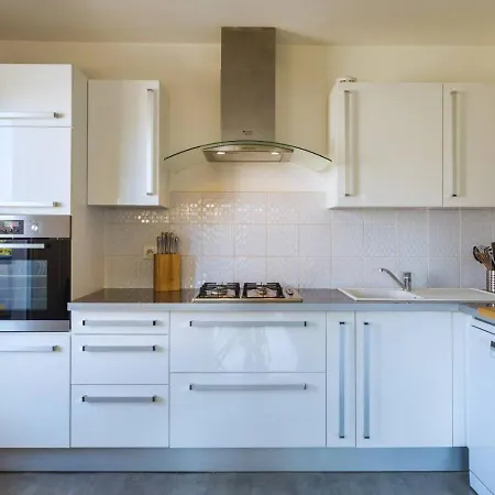 Апартаменты 2 Ch Vue & Montagne, Terrasse, Parking