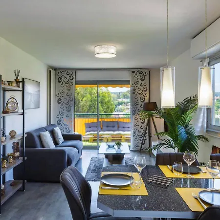 2 Ch Vue & Montagne, Terrasse, Parking Apartment Antibes